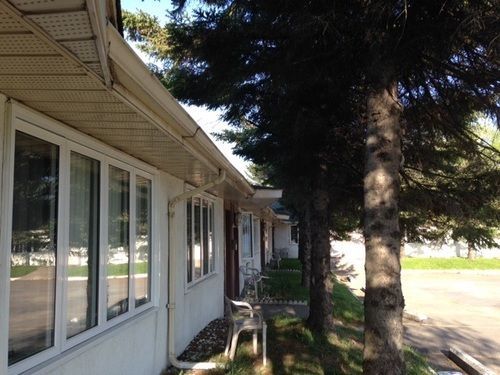 Motel Le Paysan Монреаль Экстерьер фото